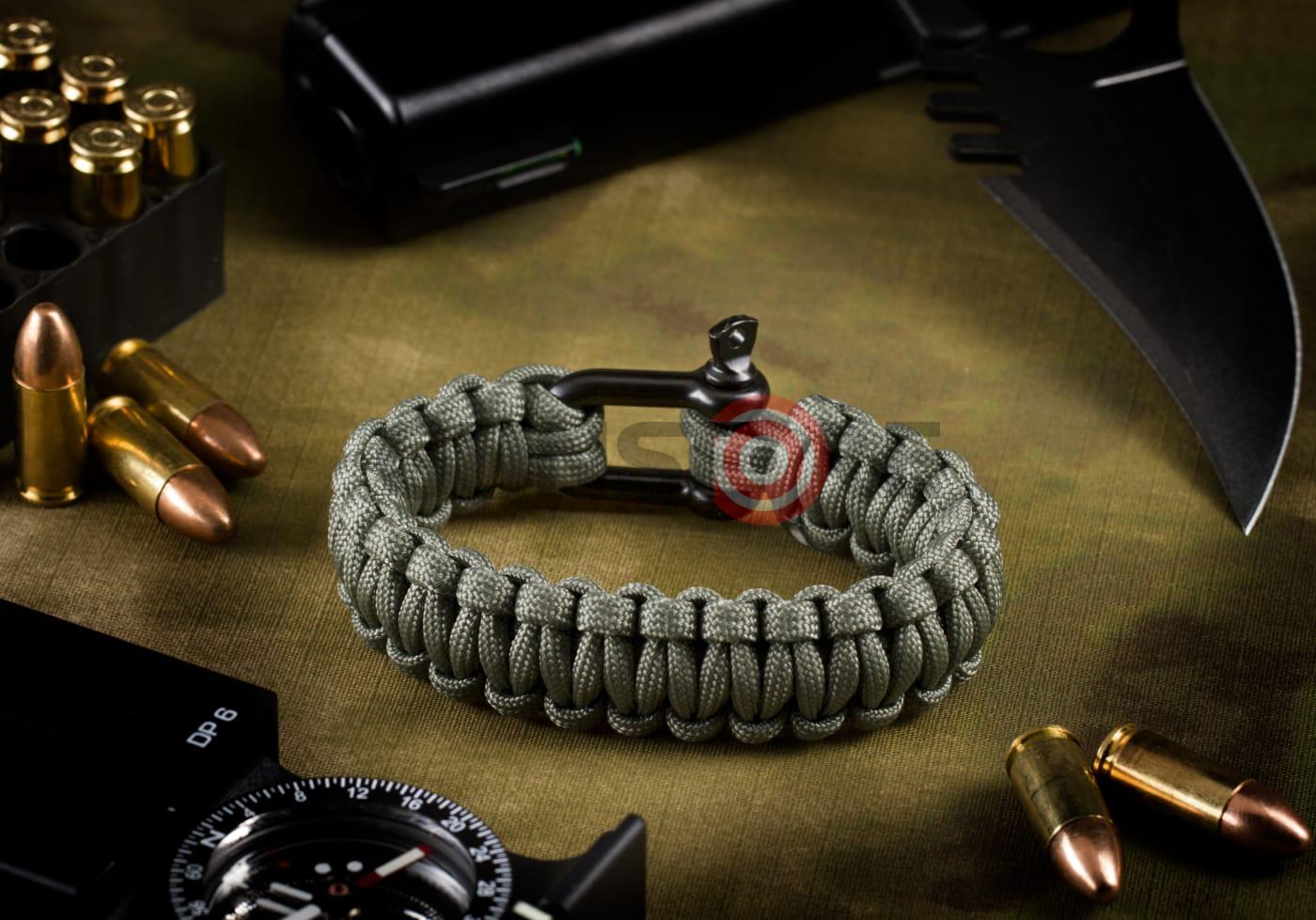 Shackle Bracelet Grey