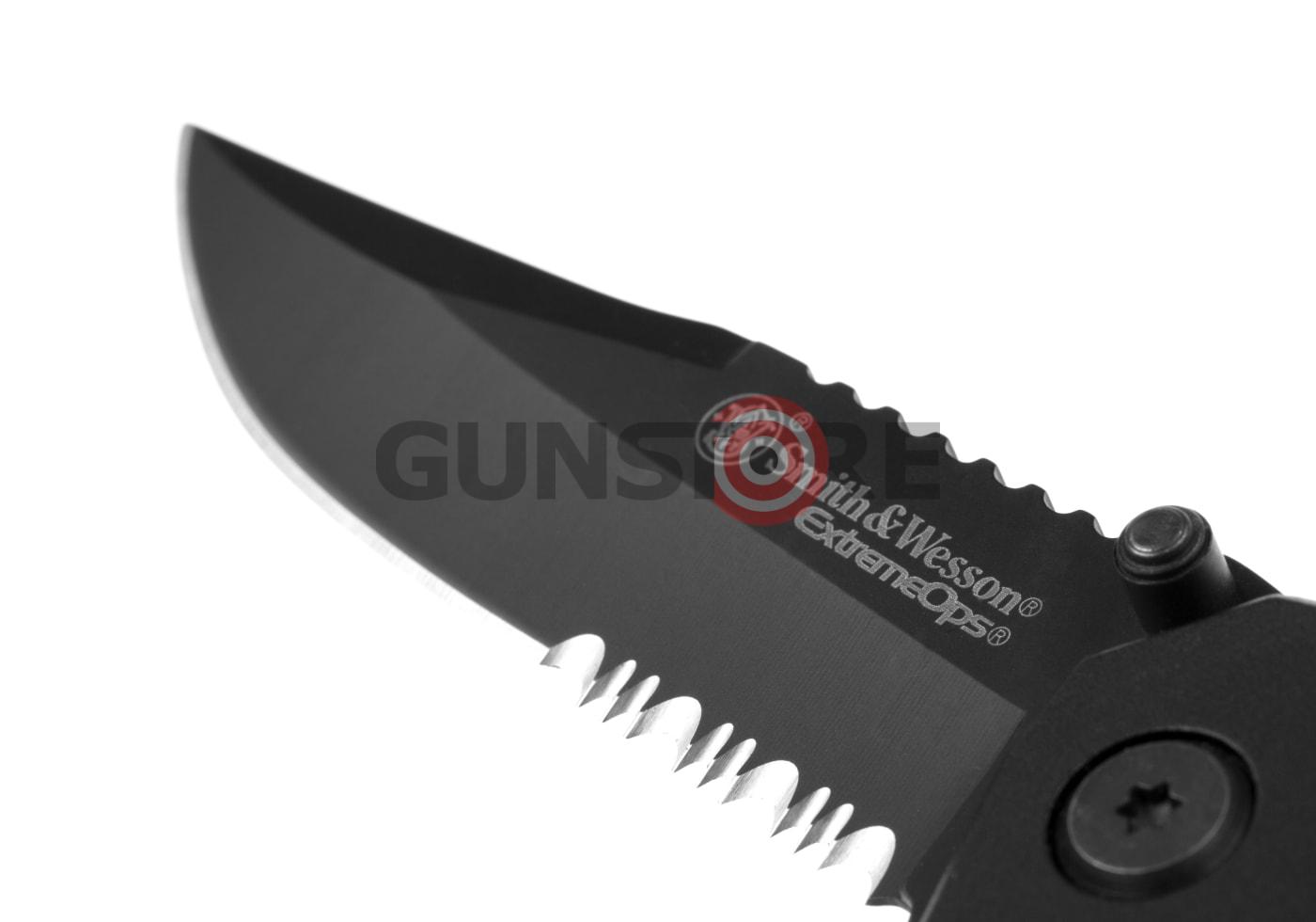 Fotografia: Extreme Ops SWA24S Serrated Folder