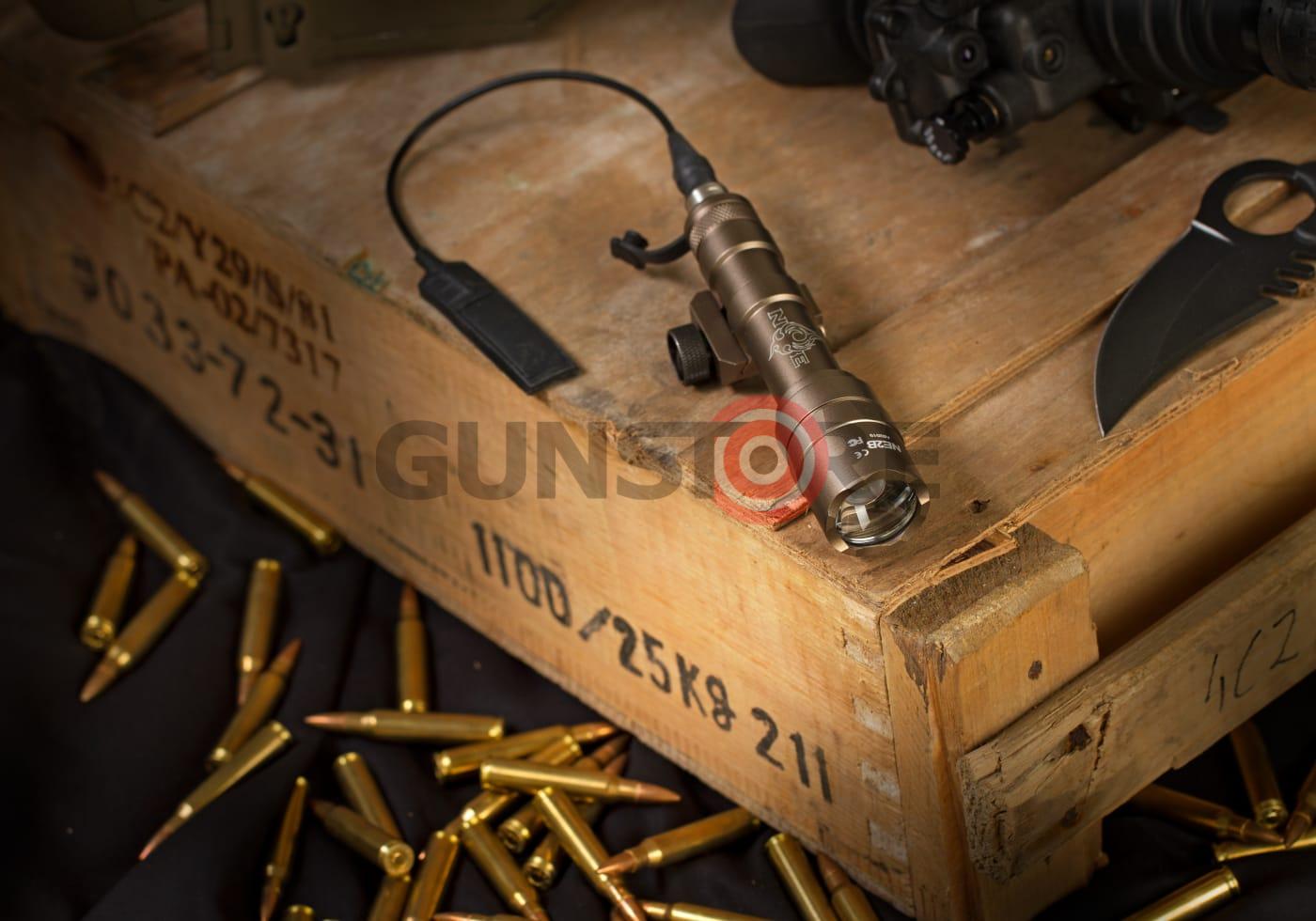 Fotografia: M600U Ultra Scout Weaponlight