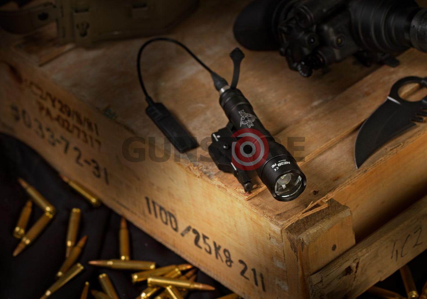 Fotografia: M620U Ultra Scout Weaponlight