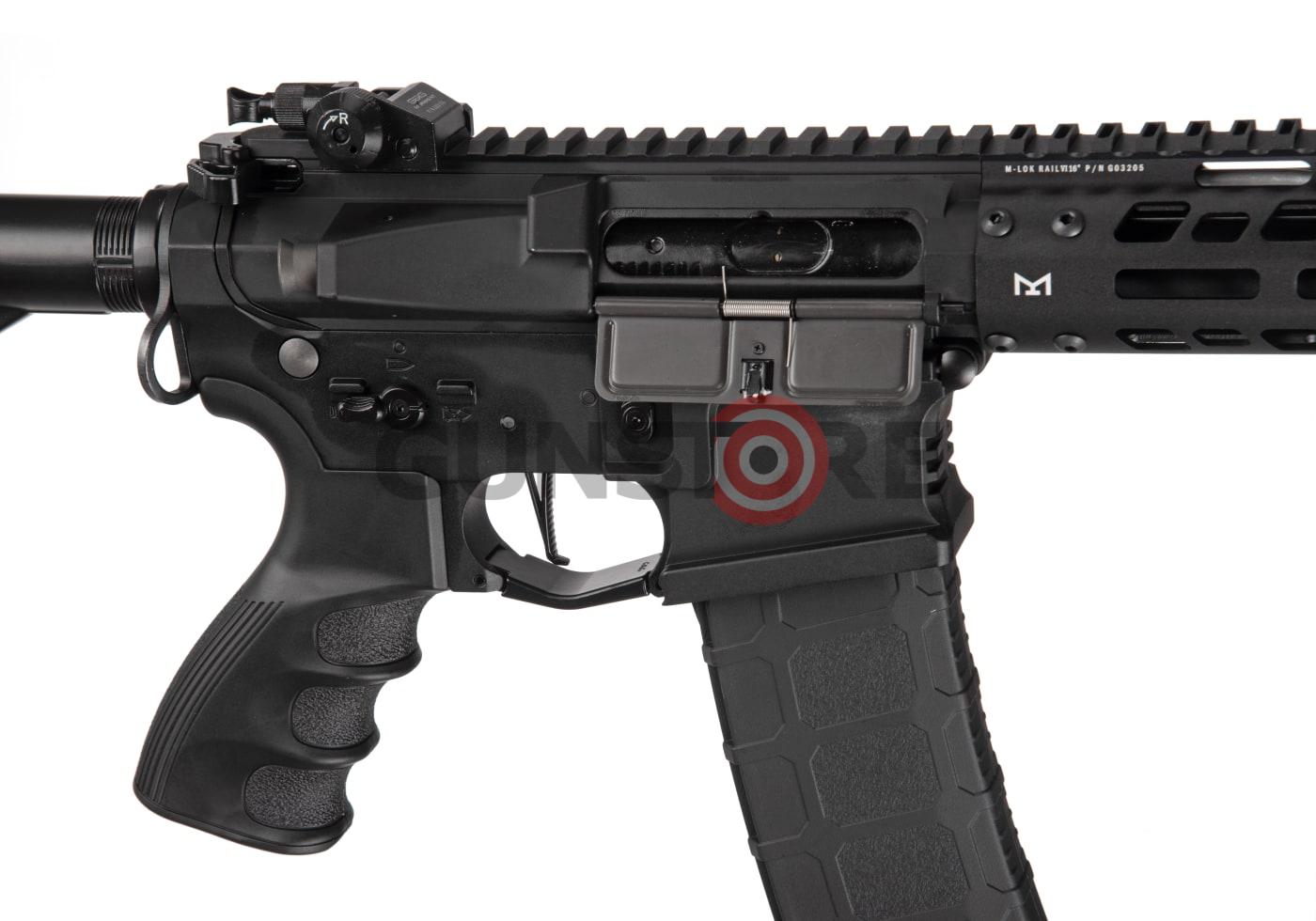 Fotografia: TR16 MBR 556WH S-AEG