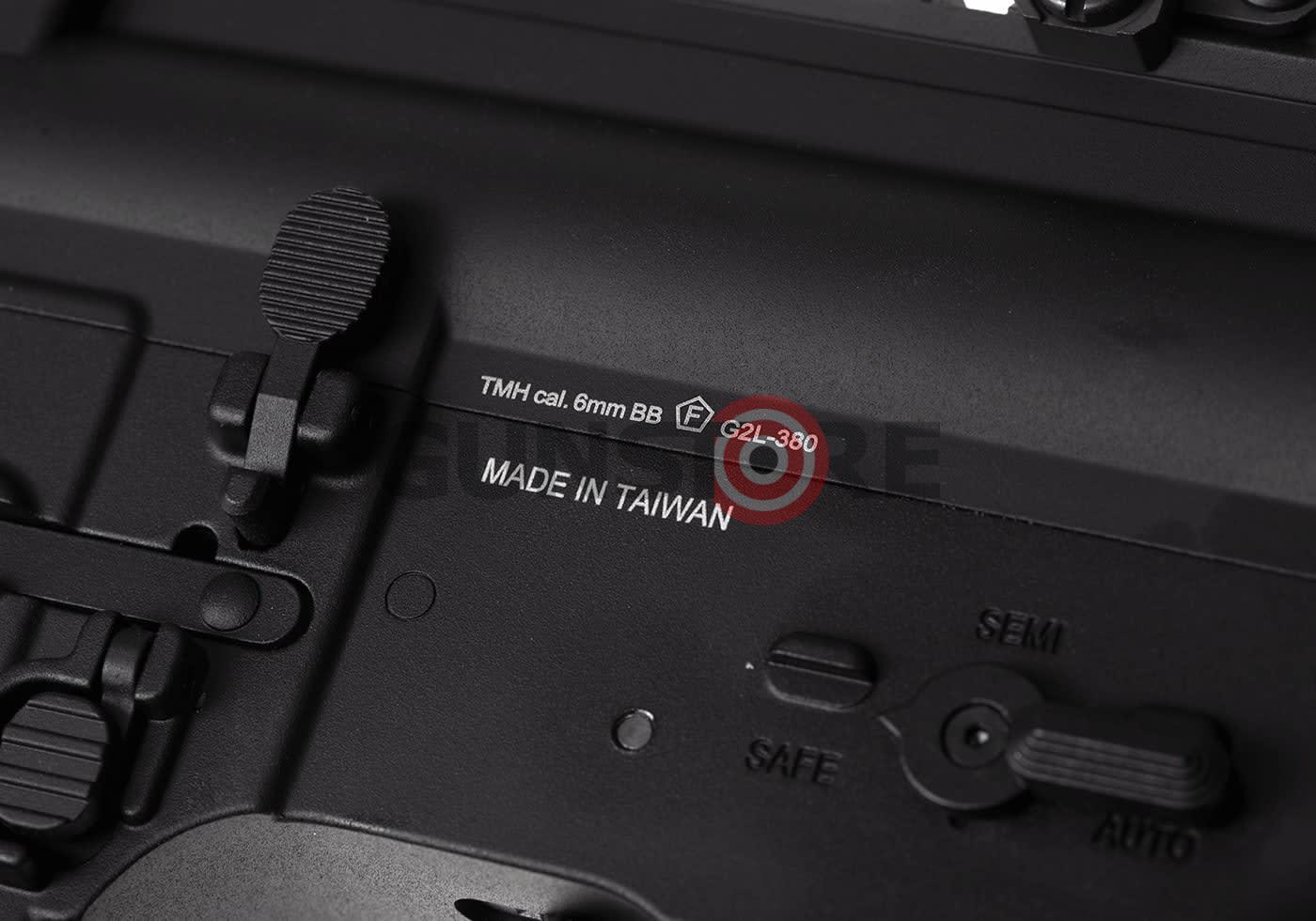 Fotografia: Knight's Armament SR15 E3 MOD2 M-LOK S-AEG