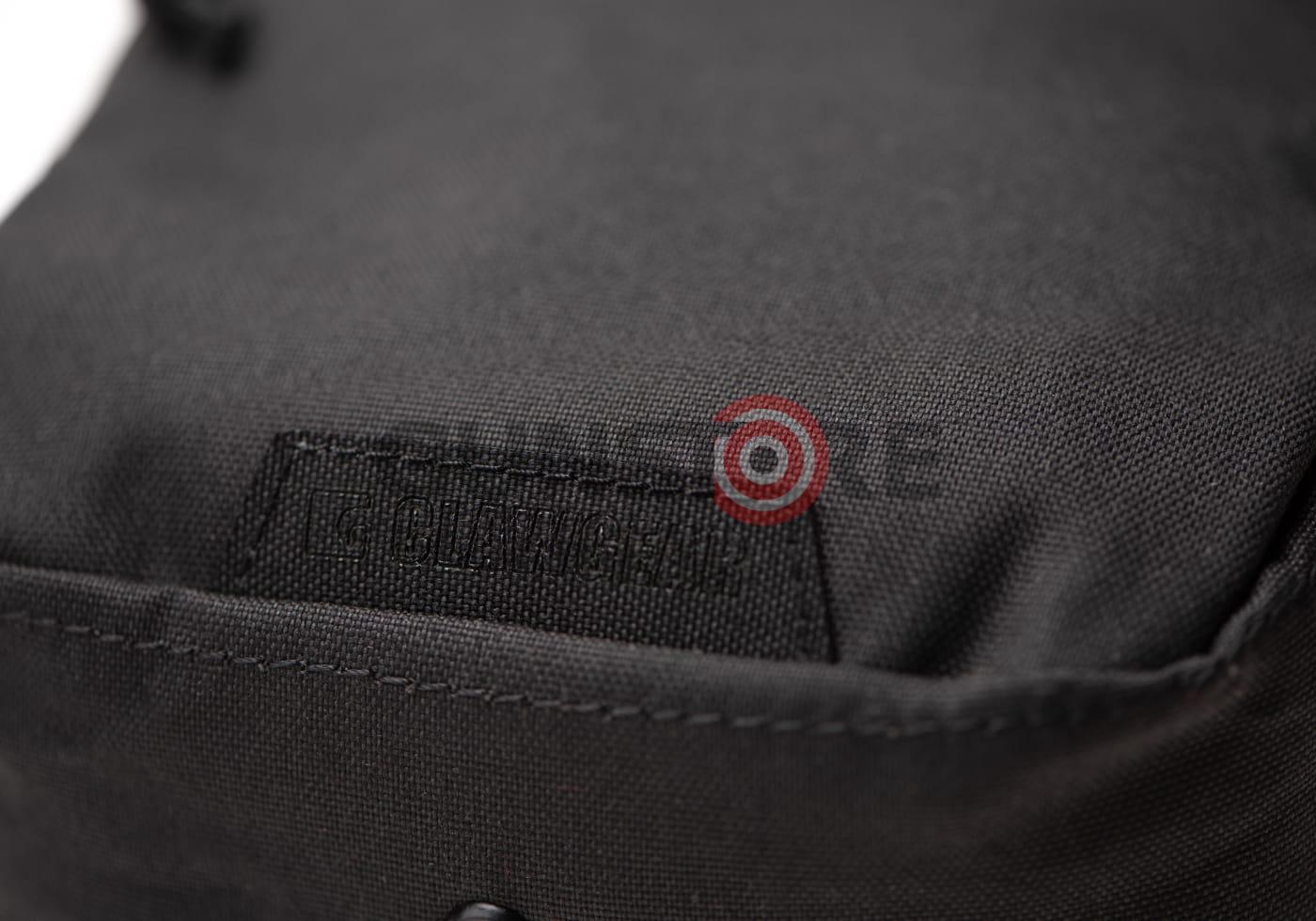 Fotografia: Medium Vertical Utility Pouch Zipped Core