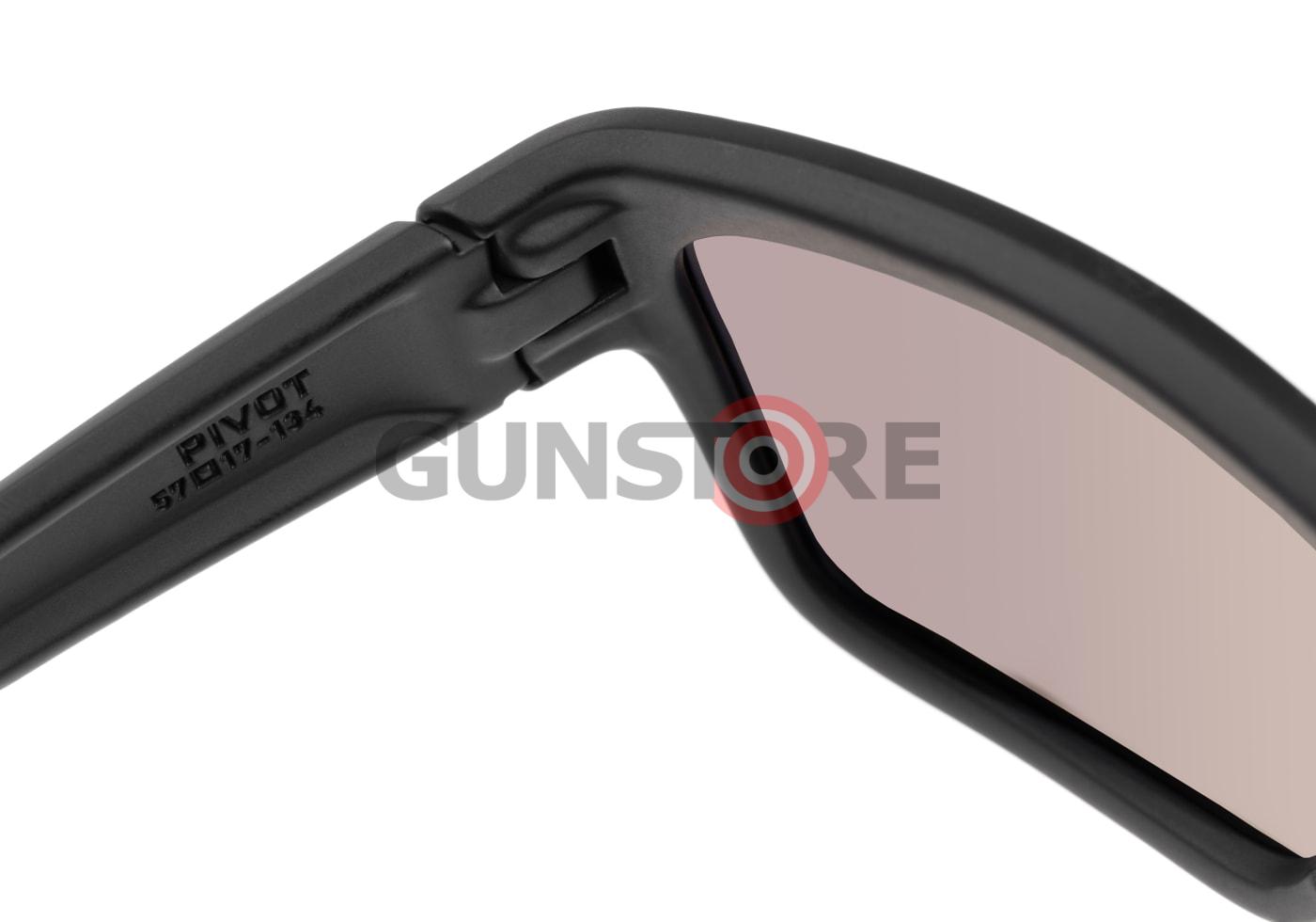 Fotografia: Pivot - Polarized - Black Frame / High Contrast Violet Lens / Green Mirror