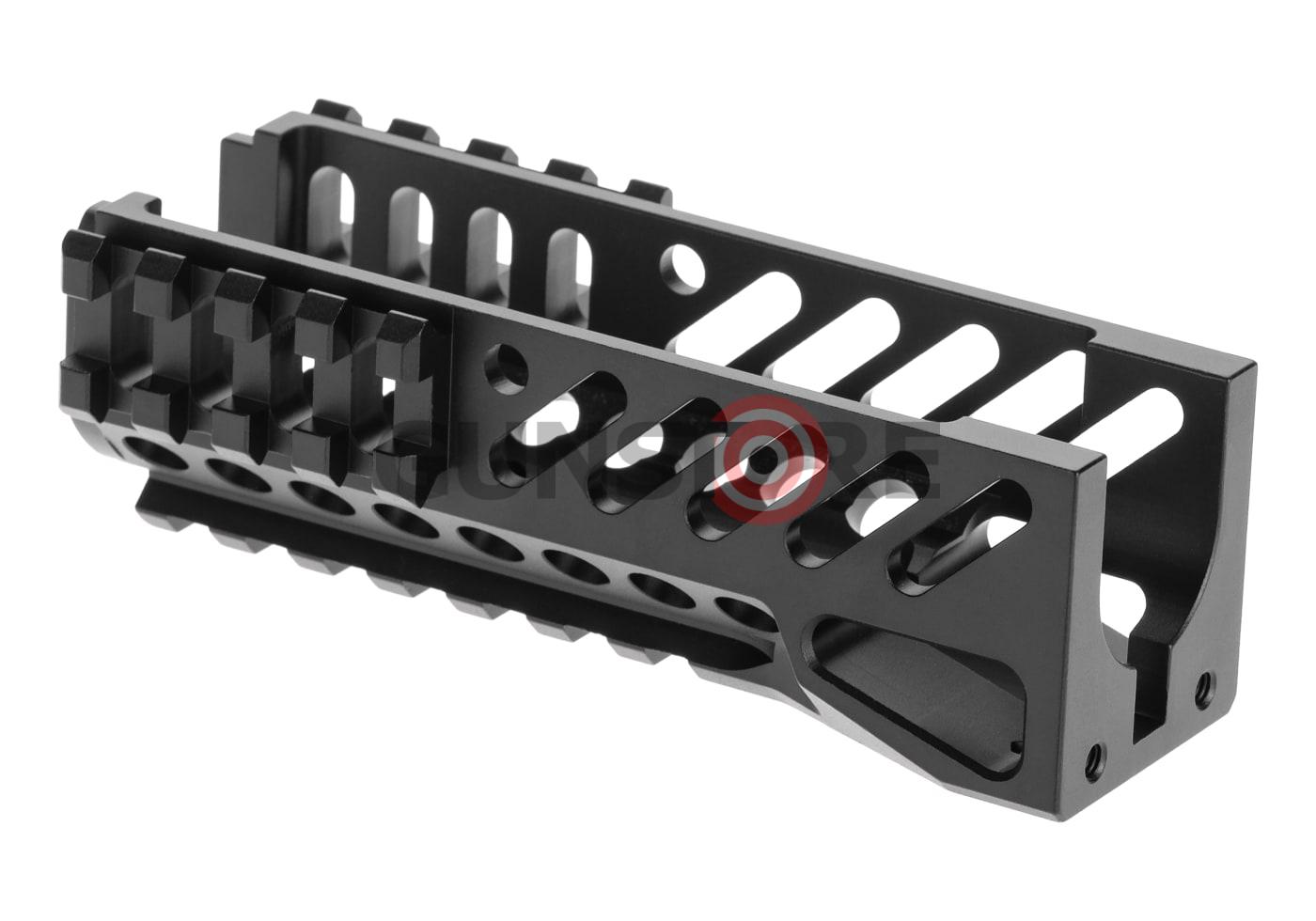 Fotografia: B-11 AK Handguard