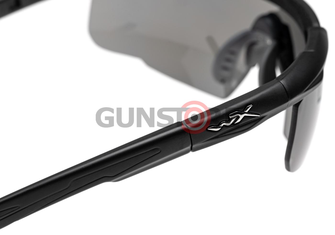 Fotografia: Saber Advanced Grey / Clear