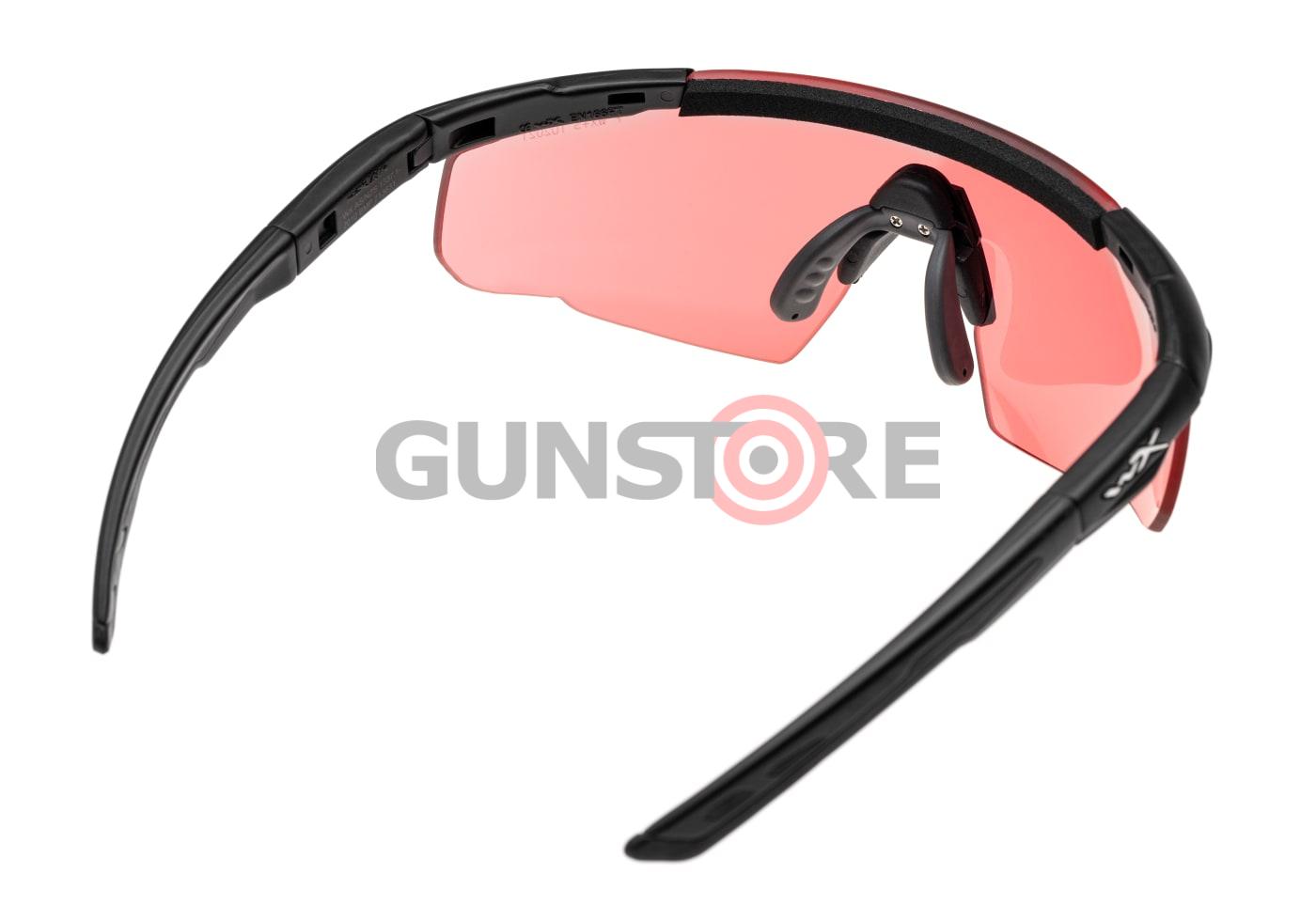 Fotografia: Saber Advanced Vermillion