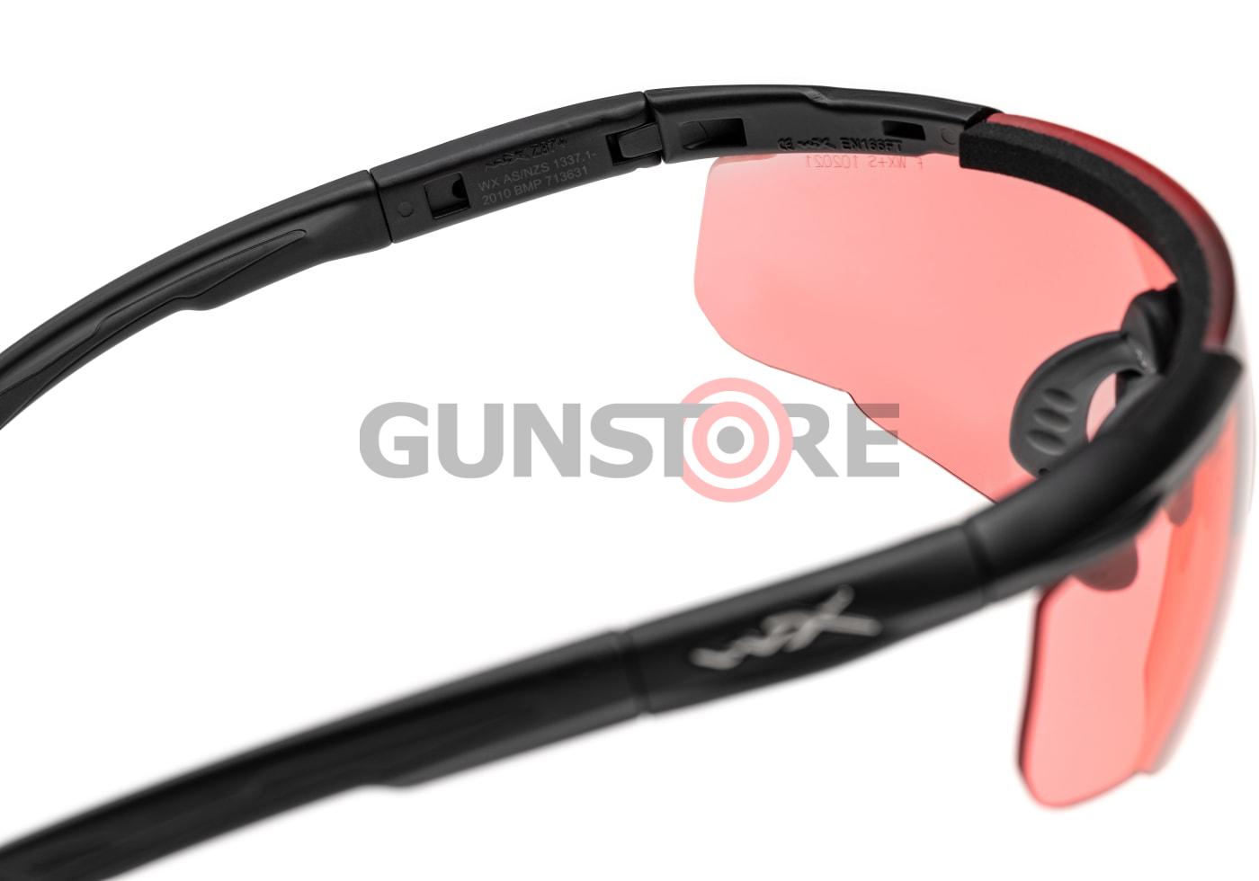 Fotografia: Saber Advanced Vermillion