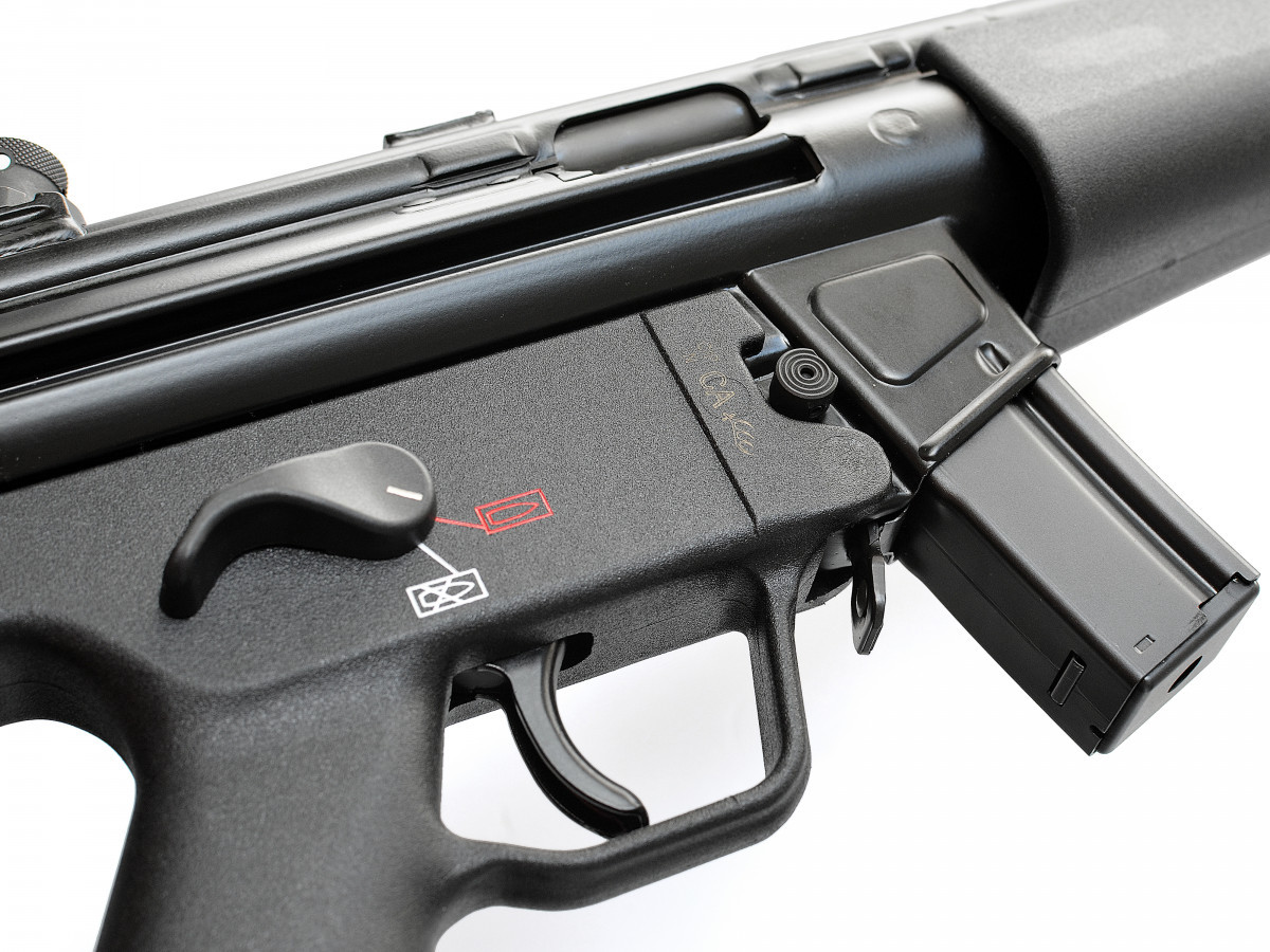 Fotografia: HK SP5L, kal. 9x19