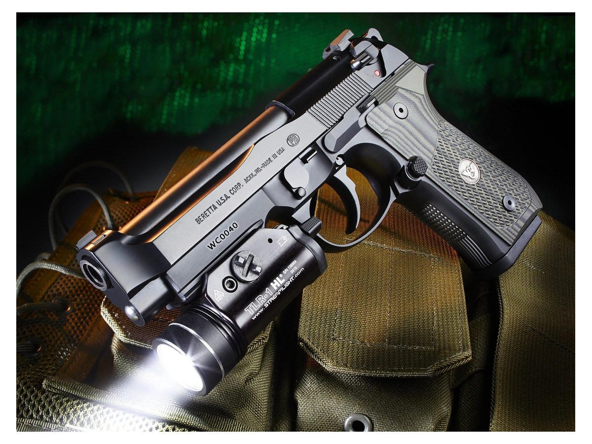 Fotografia: Beretta/Wilson Combat 92G Brigadier Tactical, kal. 9x19