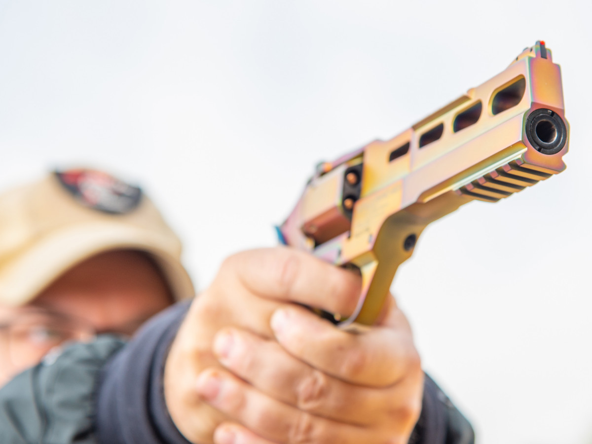 Fotografia: Chiappa Rhino 60DS Nebula, kal. .357Mag, mix color