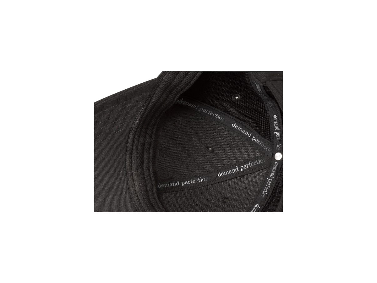 Fotografia: Šiltovka SAKO 3D logo