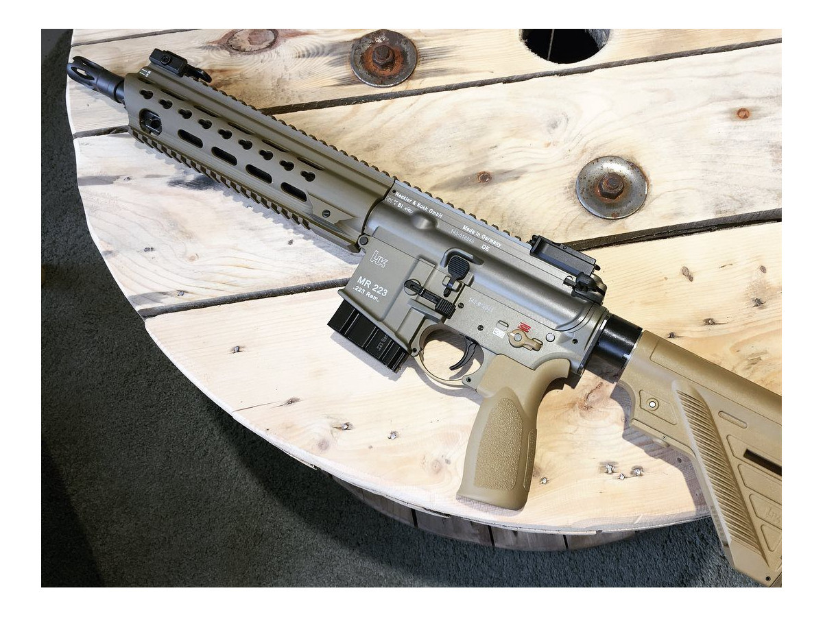 Fotografia: HK MR223 A3 11", kal. .223Rem., Slim-Line HKey Handguard GREEN-BROWN