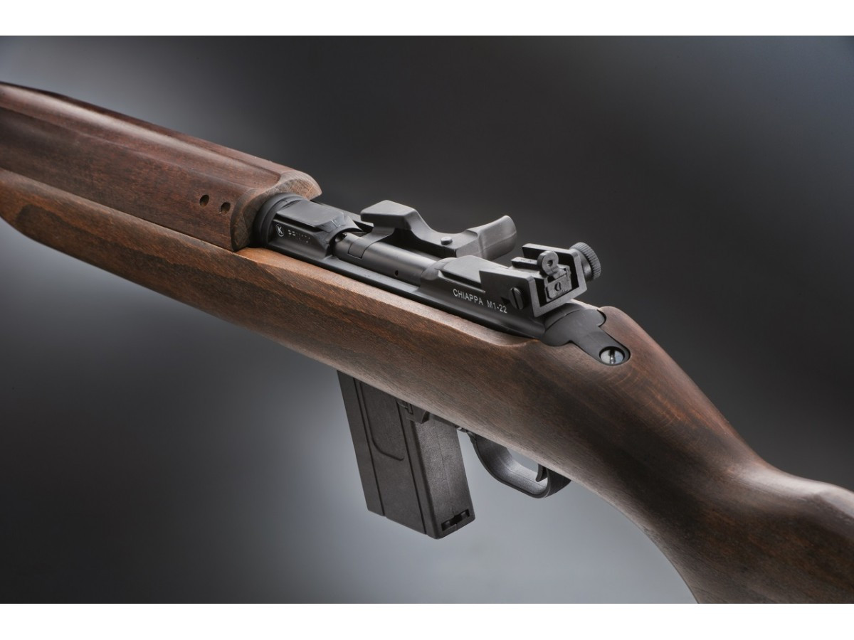 Fotografia: Chiappa M1-22 Carbine wood, kal. .22LR