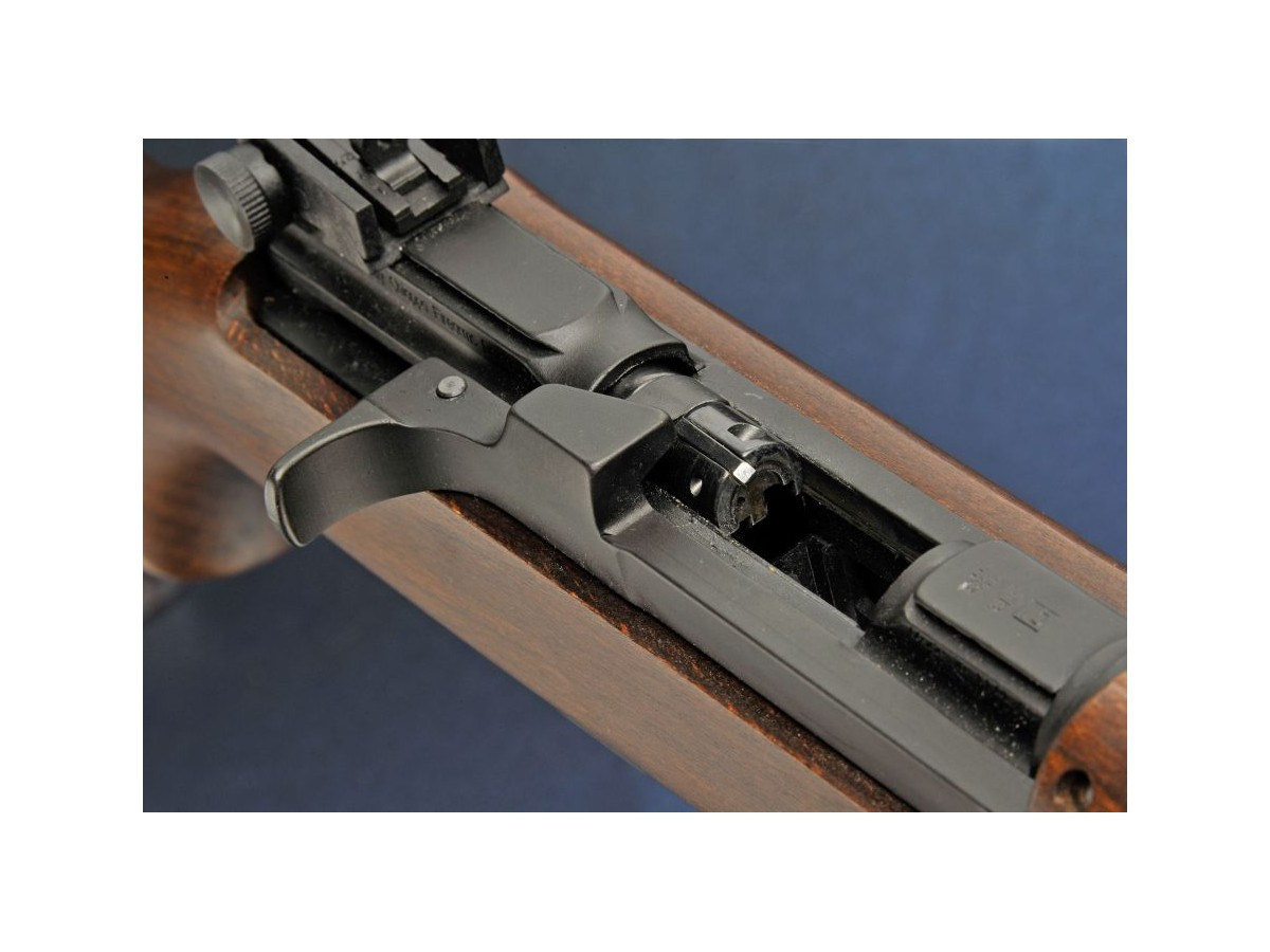 Fotografia: Chiappa M1-22 Carbine wood, kal. .22LR