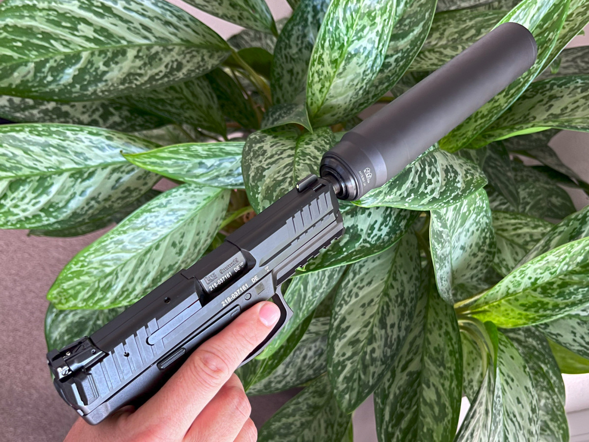 Fotografia: Akciový set HK SFP9 SD, kal. 9x19 + Tlmič Voere