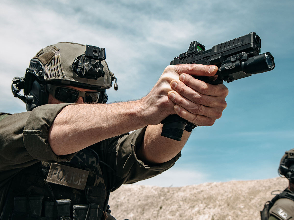 Fotografia: Pištoľ ECHELON 4.5F, 9x19