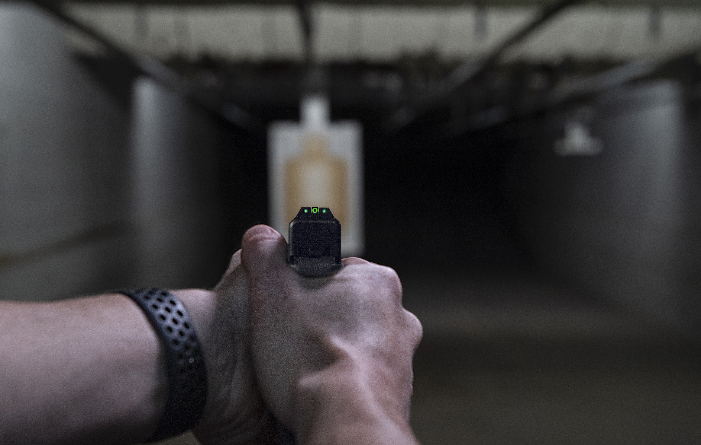 Fotografia: MEPROLIGHT HYPER-BRIGHT Zbraň: CZ 75